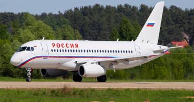 Делегация РФ прилетела в Женеву: самолет час не пускали в аэропорт из-за Байдена