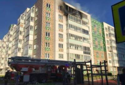 Из-за пожара в многоквартирном доме в Янино-1 эвакуировали 25 человек