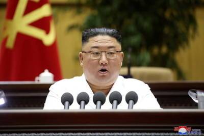 Ким Чен Ын объявил об угрозе голода в КНДР