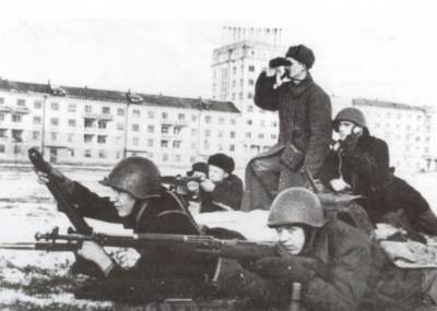 Какой город Сталина не смогла защитить Красная Армия