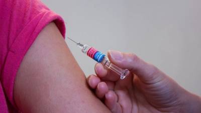 Финских болельщиков предостерегли от вакцинации на территории России