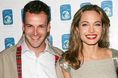 Анджелина Джоли встретилась с бывшим мужем Джонни Ли Миллером в Нью-Йорке второй раз за неделю
