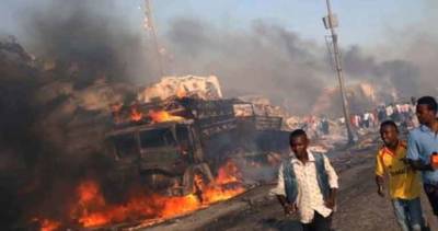 Крупный теракт в столице Сомали: куски тел людей разбросало по улице