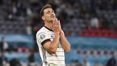 Впервые в истории Евро игрок сборной Германии поразил собственные ворота