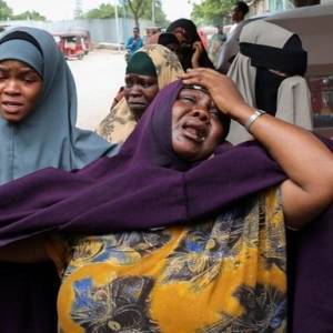 В Сомали 15 человек погибли при подрыве террориста-смертника
