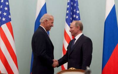 В Кремле не исключают переговоры Байдена и Путина без свидетелей