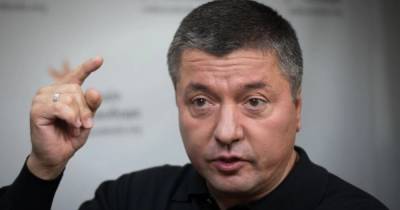 Виталий Бала: "Слуги" мыслят кошельком, когда откладывают украинскую озвучку сериалов