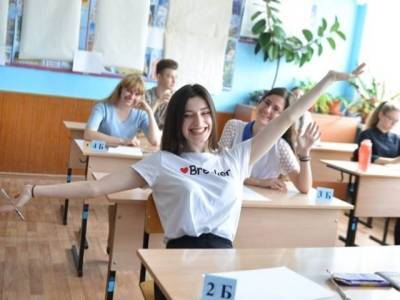 На Южном Урале 56 выпускников написали ЕГЭ на 100 баллов