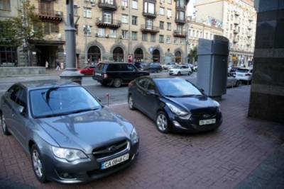 Цены на парковку в Киеве собираются поднять в три раза: сколько будем платить