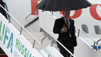 Путин вылетел в Женеву на российско-американский саммит