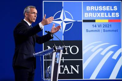 В НАТО заявили о первостепенном значении отношений с Россией