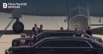 Путин уехал на саммит в президентском автомобиле Aurus