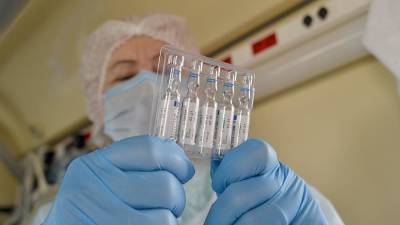 Профсоюзы призвали работающих россиян пройти вакцинацию от COVID-19