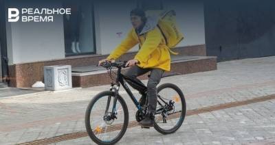 В Казани напали на курьера службы доставки продуктов и отобрали велосипед