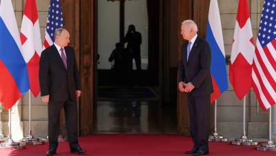 Переговоры Путина и Байдена в узком составе продлились дольше запланированного