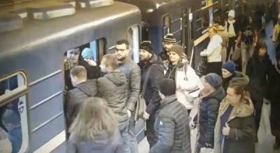 Банда карманников из метро пойдет под суд в Петербурге