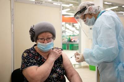 В Кургане открыли два новых пункта вакцинации от коронавируса