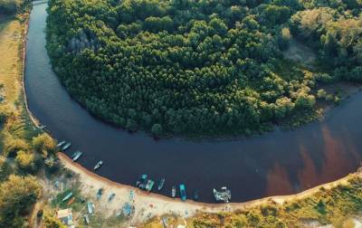 В Конаковском районе Тверской области канализацию сливают в реку