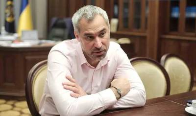 Рябошапка о «налоговой амнистии» Зеленского: Налоговики будут ходить по домам заробитчан и описывать имущество