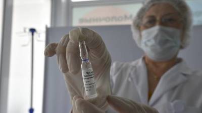 Более двух миллионов людей планируют вакцинировать от коронавируса в Москве