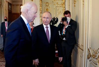 Байден и Путин завершили переговоры в Женеве
