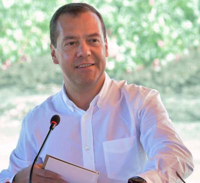 Медведев рассказал о рисках для экономики России из-за углеродного налога ЕС