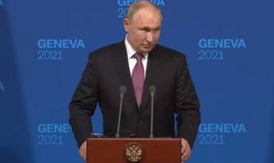 Путин заявил о недопустимости ревизии Минских соглашений