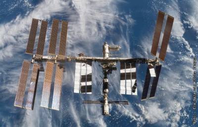 Астронавты на МКС не смогли развернуть новую солнечную панель