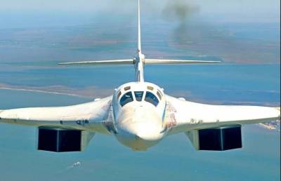 Российские Ту-160 «поприветствовали» Байдена в небе над Европой