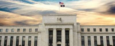 ФРС сохранила ключевую ставку на уровне 0–0,25%