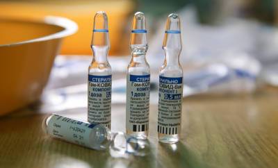 Гонконг внес "Спутник V" в список признаваемых вакцин