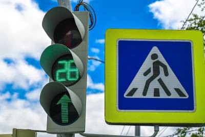 В Челябинске несколько часов не будут работать светофоры на Комсомольском проспекте