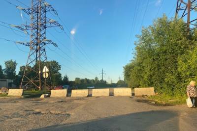 Жители Твери больше не могут объехать пробку на Бежецком шоссе