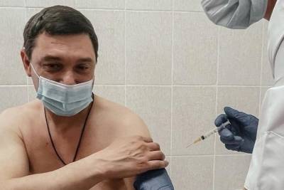 Глава Краснодара вакцинировался от коронавируса