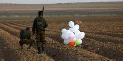 В Израиль из сектора Газа запустили воздушные шары с взрывчаткой, вспыхнули пожары