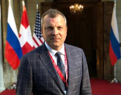 Евгений Попов о саммите в Женеве: Это "бой без правил"