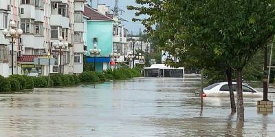 Потоп после сильных дождей в Крыму. Главное