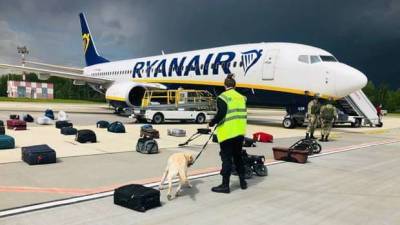Ryanair boss: airlines must fly over rogue states despite Belarus ‘hijacking’