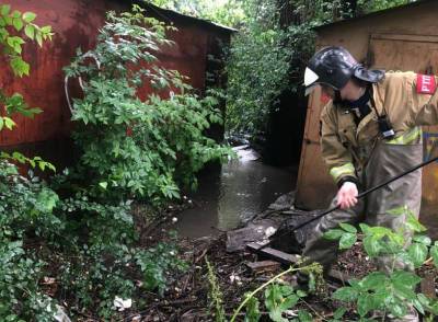 В Ростове из-за дождя затопило 43 территории