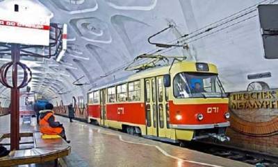 Кабмин выделил 1,2 млрд на трамваи для родины Коломойского и Зеленского
