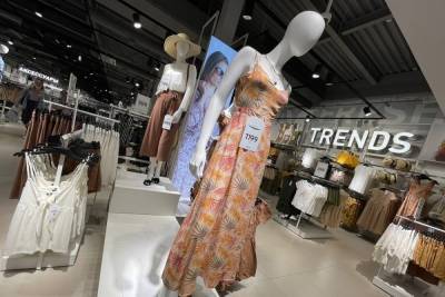 В Пскове открылся самый большой в регионе магазин Sinsay