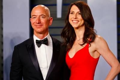 Бывшая жена основателя Amazon отдала на благотворительность $2,7 млрд