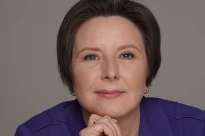 Светлана Разворотнева поддержала вакцинацию в столице