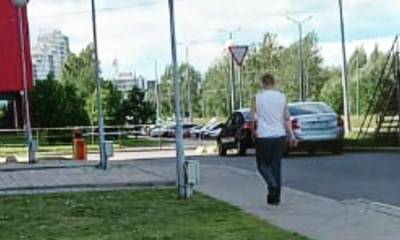 Эксперт прокомментировал появление странного мужчины на детских площадках Петрозаводска