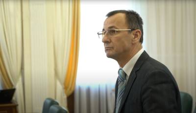 Верховный суд оставил уволенным обвиняемого судью Петрика