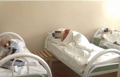 25 человек загремели в больницу: в Харькове произошло массовое отравление