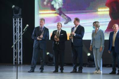 Учредители Фонда святой Екатерины награждены премией «Медицинский Олимп»
