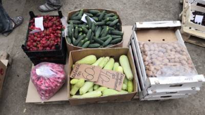 У липецких продавцов-нелегалов изъяли 500 килограмм овощей и фруктов