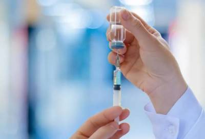 Добровольно принудительно - нужна ли России обязательная вакцинация от коронавируса?