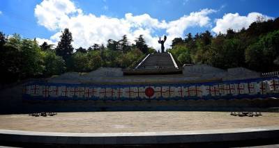Мэрия Тбилиси объявила тендер на ремонт каскада фонтанов в парке Ваке
